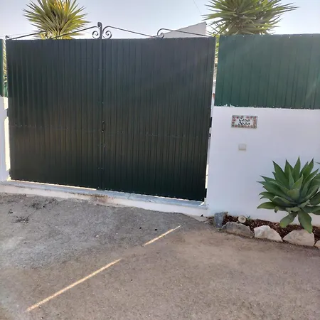 Dom wakacyjny Casa Joao - Casa Com Dois Quartos *